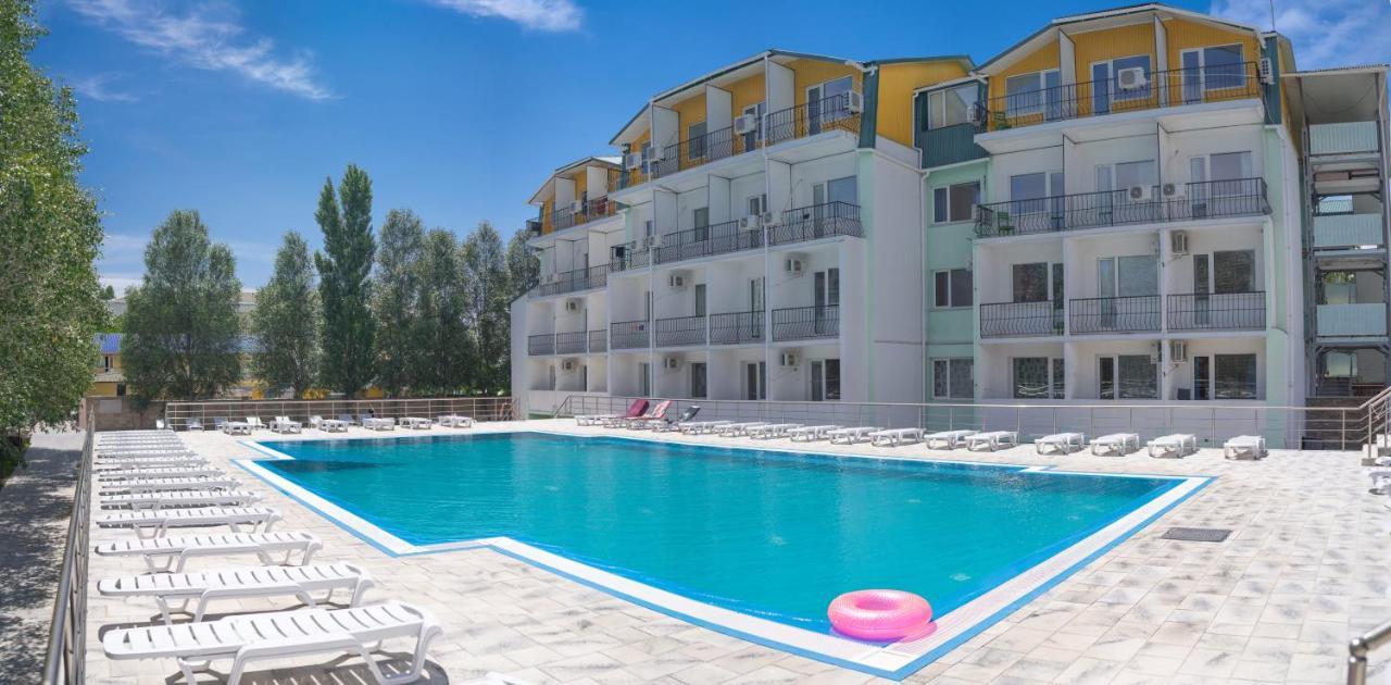 Hotel Парадиз Kobleve Exteriér fotografie